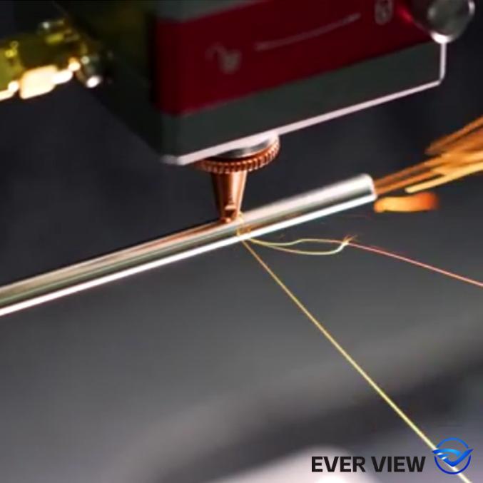 Laserschneidmaschinen erleichtern die Bearbeitung elektronischer Komponenten; EVER VIEW erzielt Durchbruch beim Dünnschicht-Mikropräzisionsschneiden